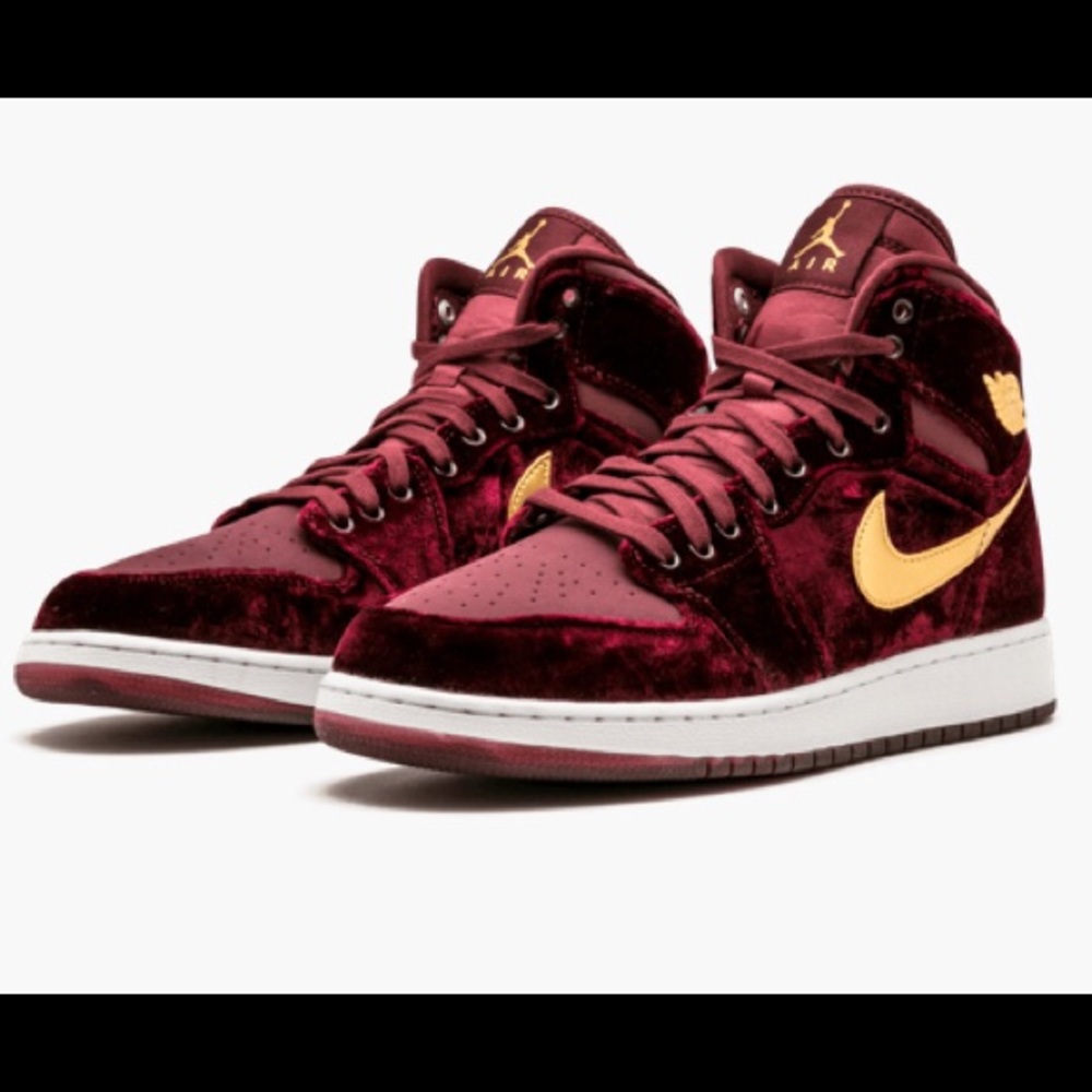 RARE! Air Jordan 1 Ret Hi Prem HC GG Brand New